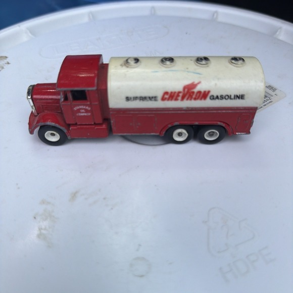 Chevron Diecast Red Toy Tanker Truck Supreme Gasoline Standard Oil Company